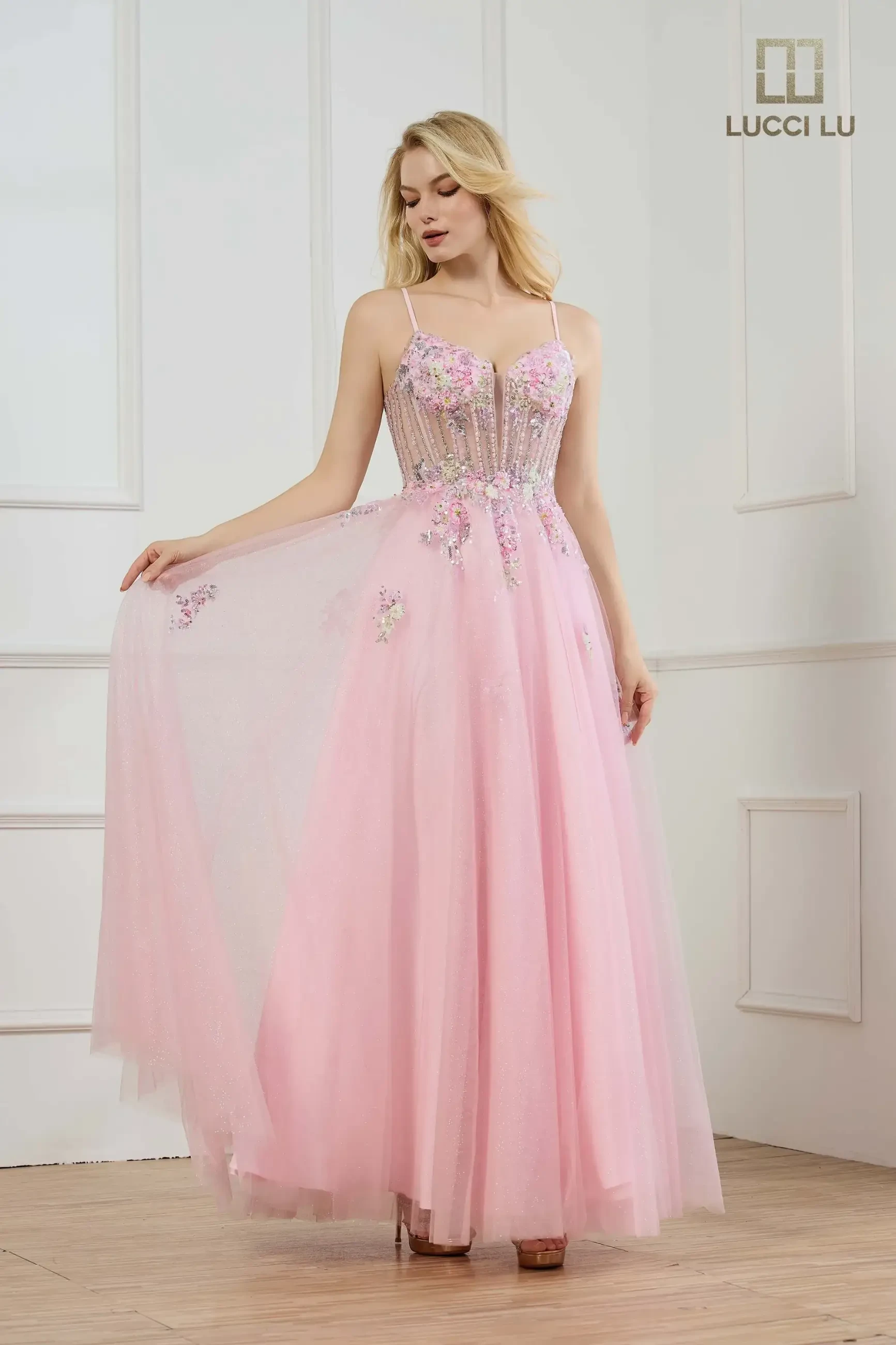 Last-Minute Prom Dress Shopping: What to Do If You’re Running Out of Time. Desktop Image